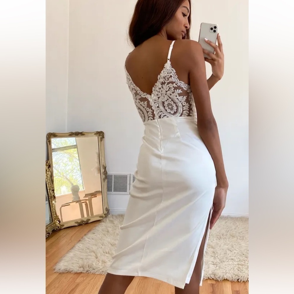 Lulus White Embroidered Bridal Shower Bachelorette Party Lace Dress Size L - Picture 2 of 10